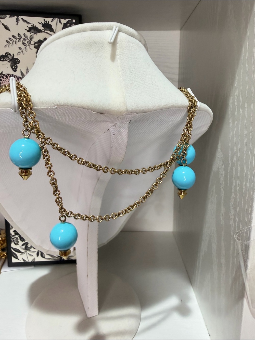 🩵RARE SOLD OUT EVERYWHERE Gucci Crystal GG Necklace - Picture 7 of 12